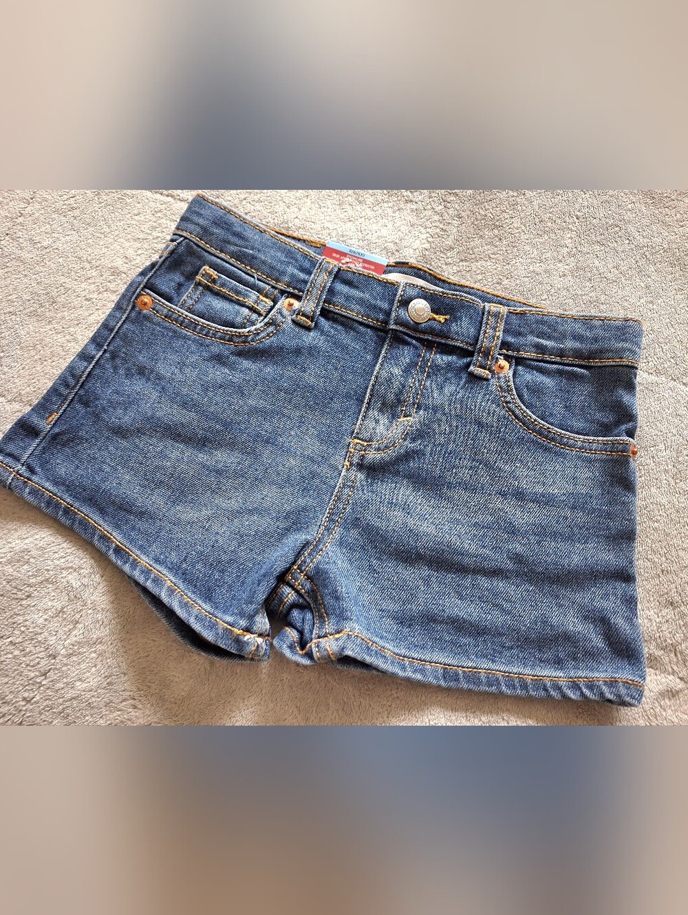 NWT Levi’s Girls Denim Shorts Size 6/6X Classic Blue Stretch Jean Shorts